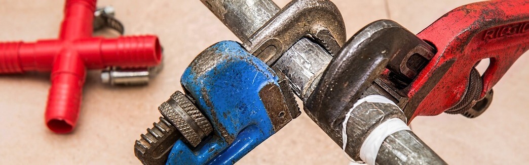 plumber marketing his business